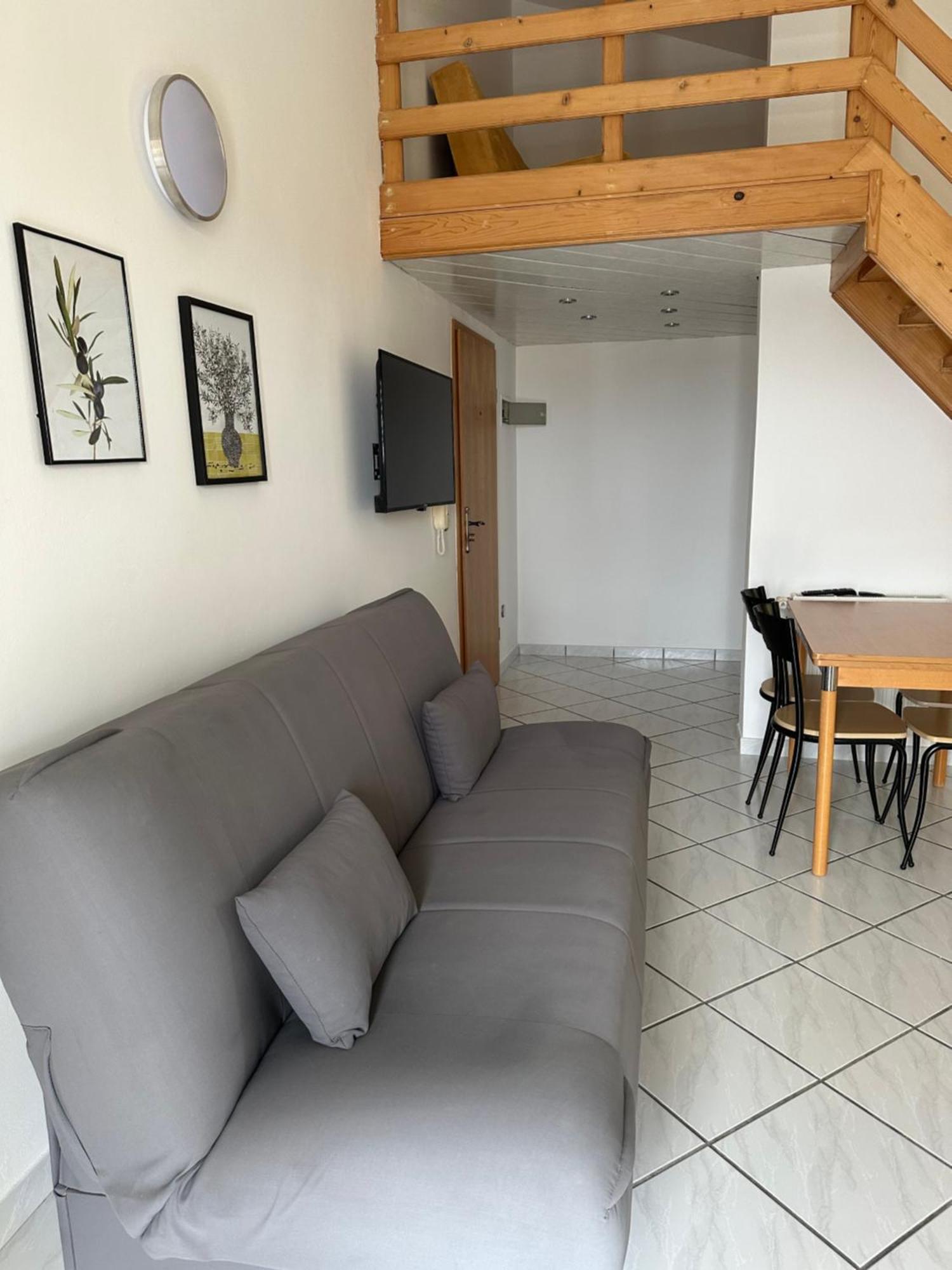 Apartments Jareb Трибунь Екстер'єр фото