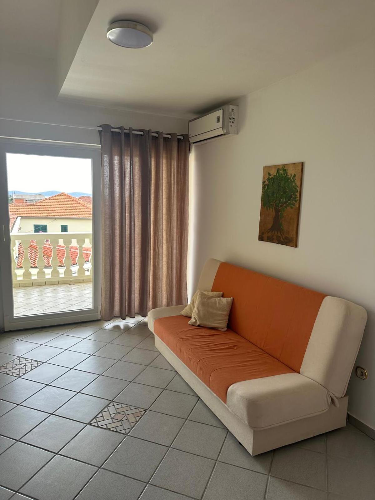 Apartments Jareb Трибунь Екстер'єр фото