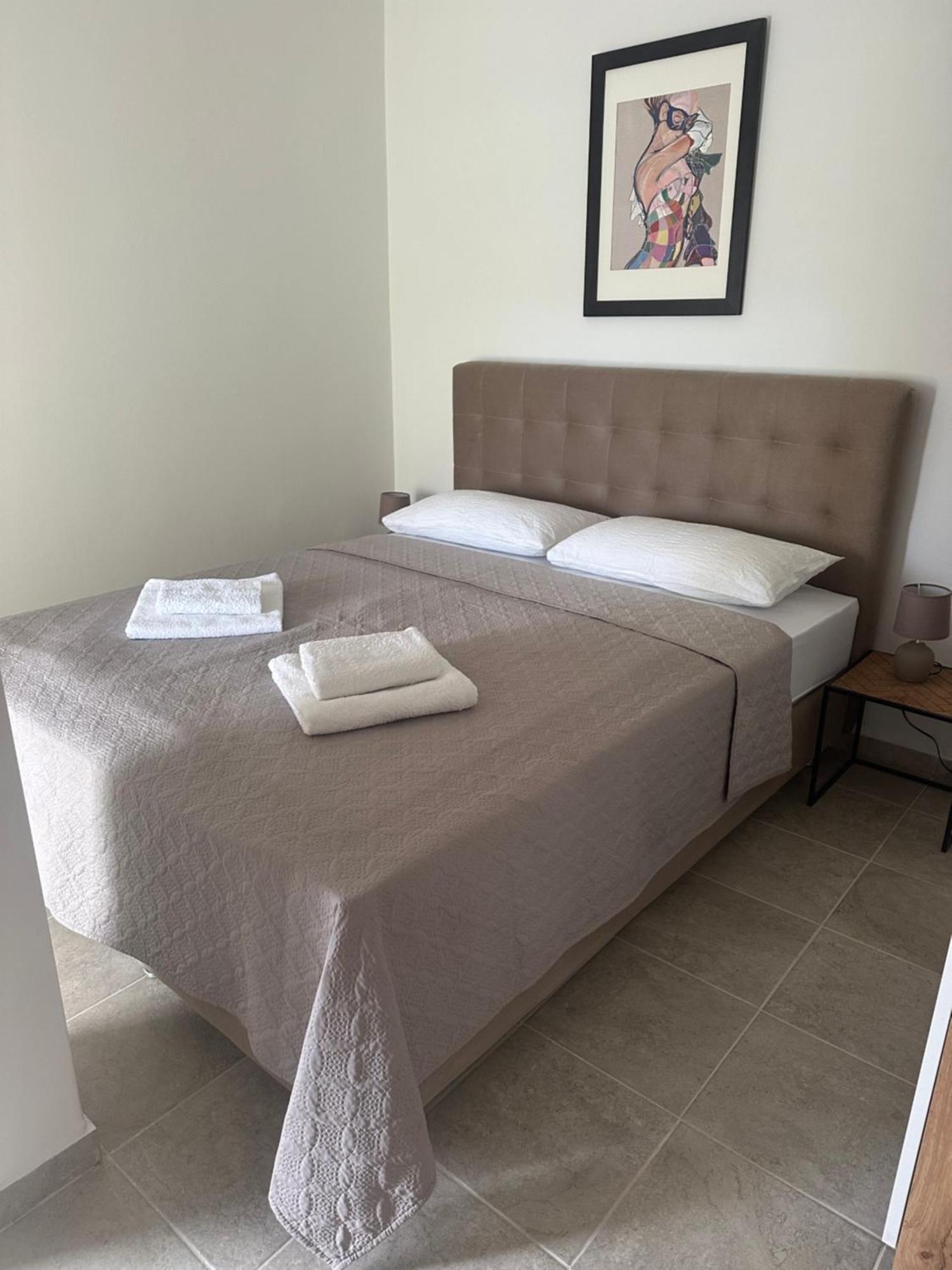 Apartments Jareb Трибунь Екстер'єр фото