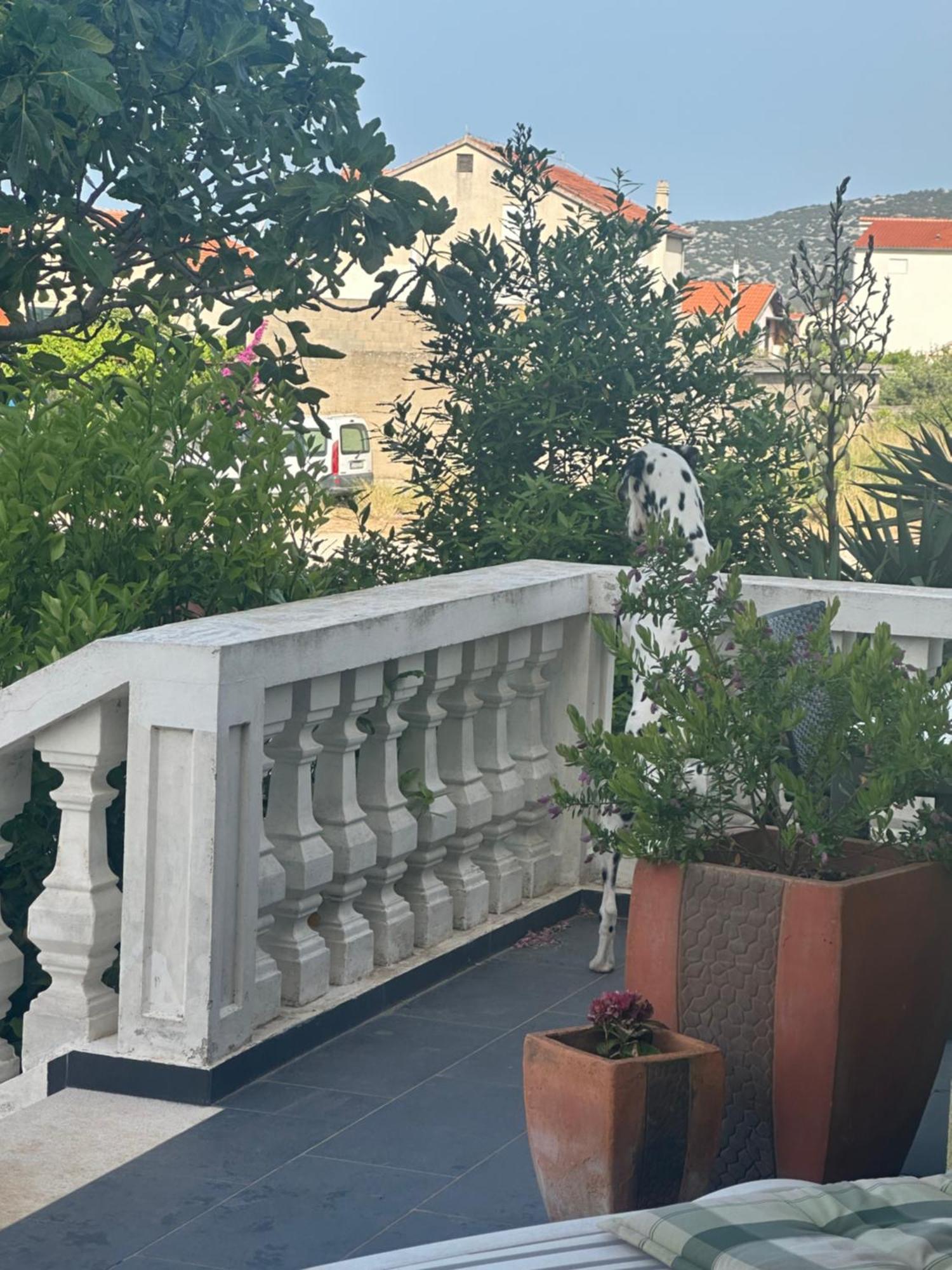 Apartments Jareb Трибунь Екстер'єр фото
